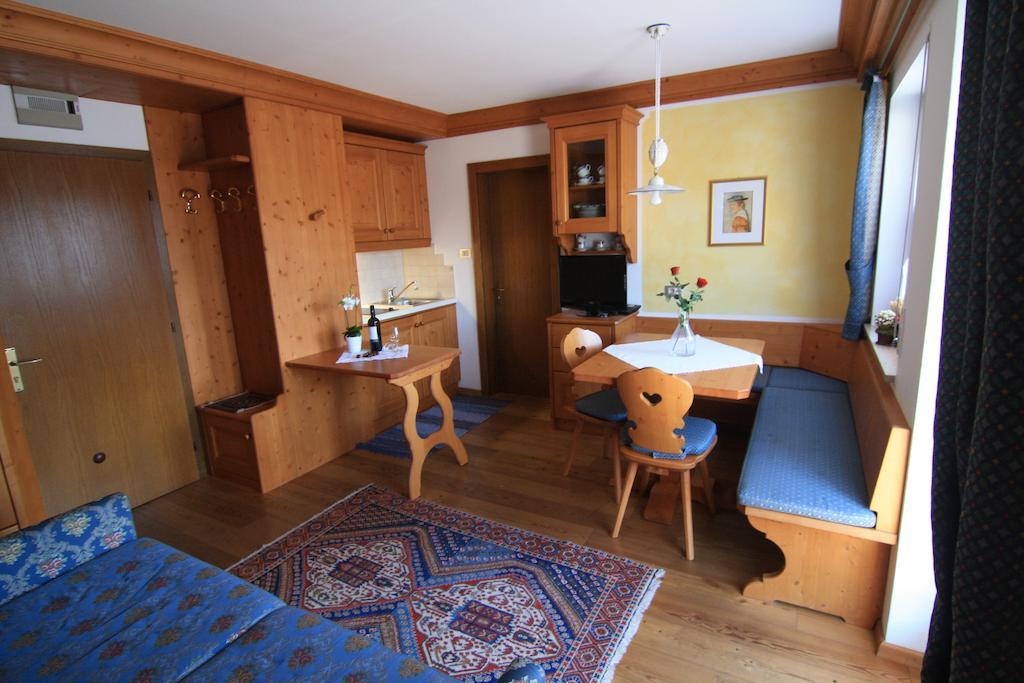 Residence Mairhofer Dobbiaco Værelse billede